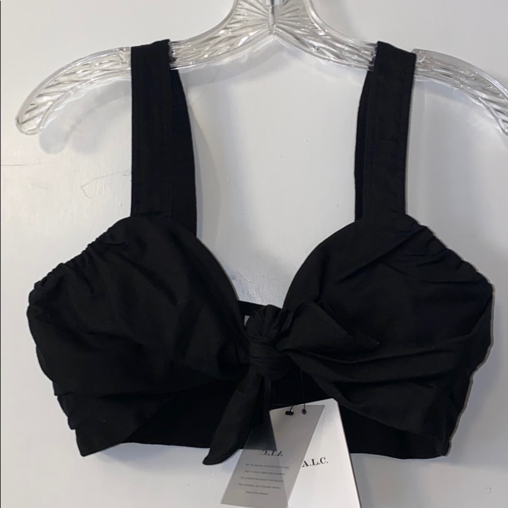 🔴 A.L.C. Barnes Tie-Front Crop Top - Picture 8 of 11